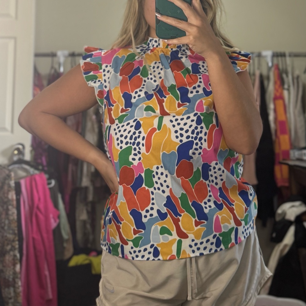Multicolor Abstract Print Cap Sleeve Top by Emery Rose